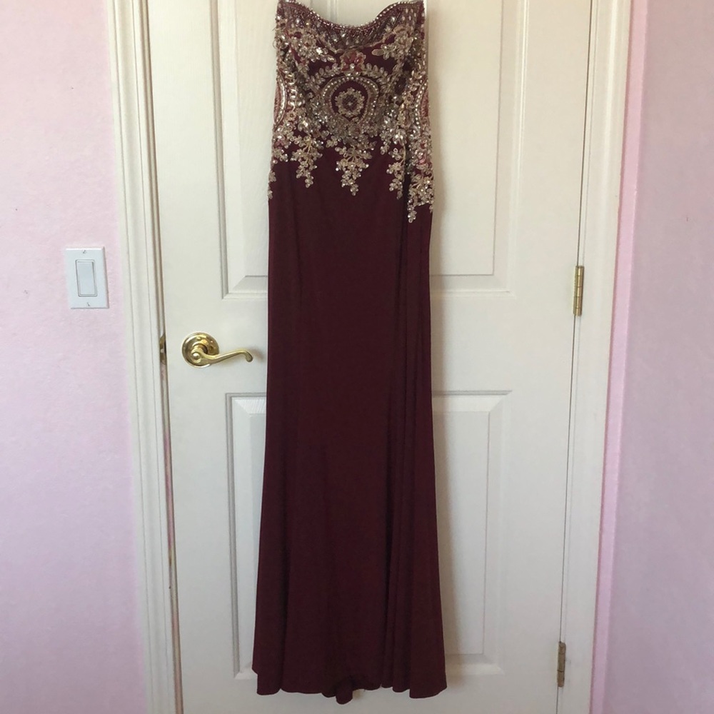 burgundy prom/bridesmaid dress